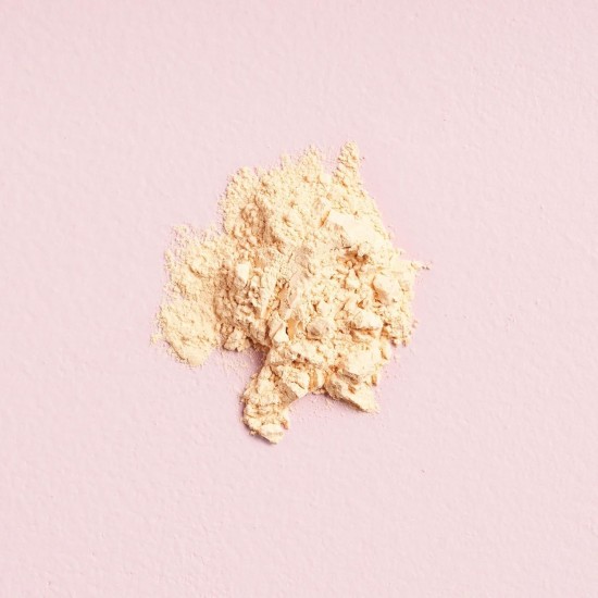 W7 Banana Dreams Loose Powder